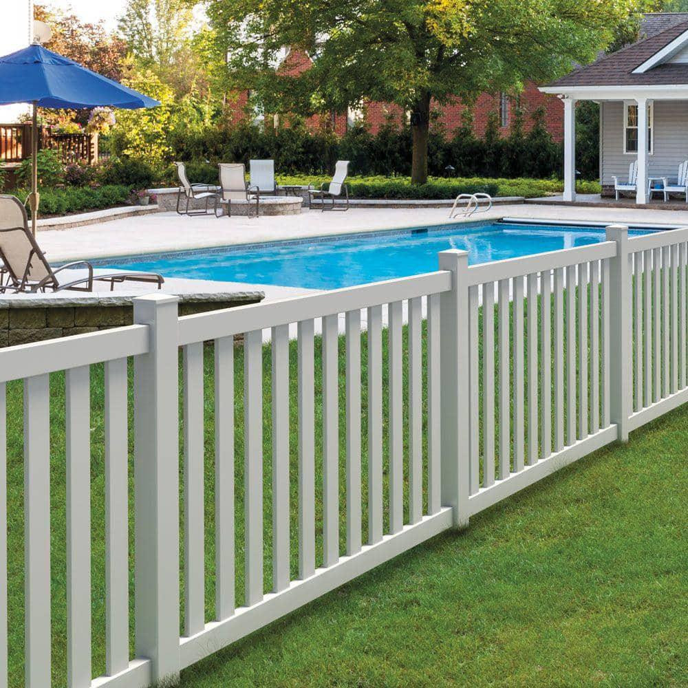 How to Remove a Pool Fence Without Damaging the Deck