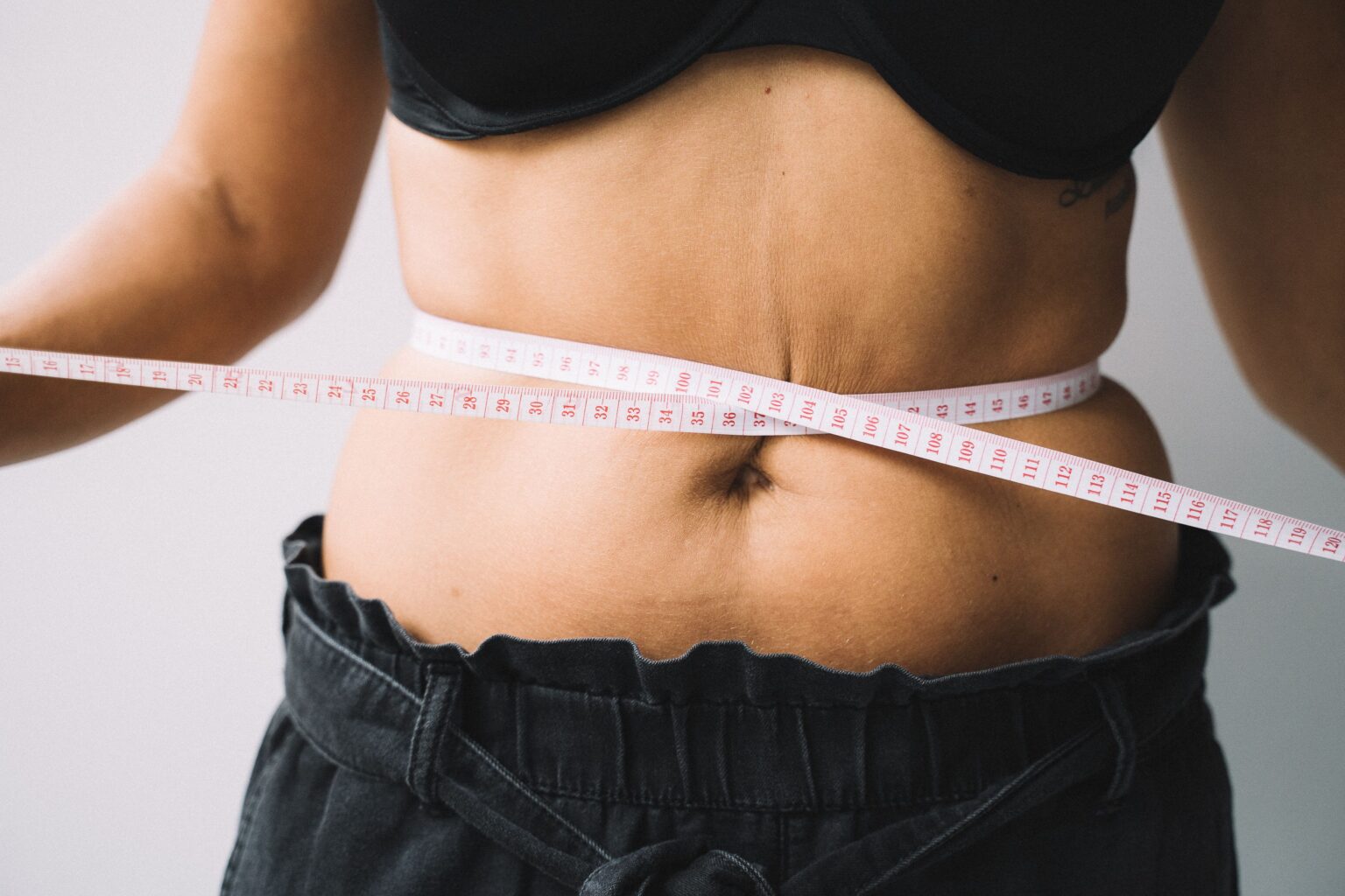 Understanding the Difference Between a Mini Tummy Tuck and a Full Tummy Tuck